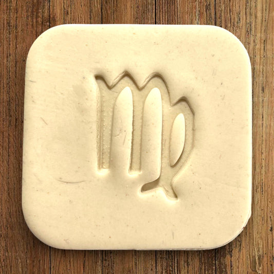 Emporte-pièce Signe Astrologie Vierge dim 5x5 cm - pour réalisation biscuits sablés -Décoration gâteau-Fait maison-France 3D