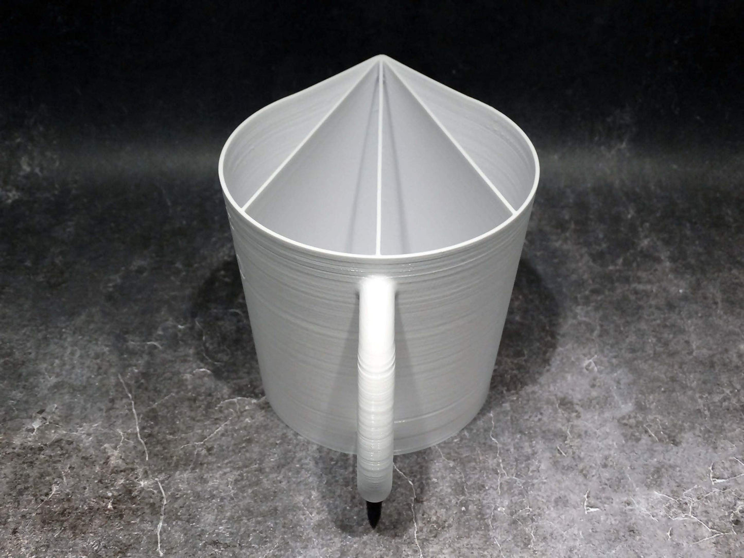 ELACE3D Tasse Cup de 80cl 27oz - 5 canaux - Version 2021 - pour Peinture Acrylique Liquide Fluide, Technique Acrylique Pouring ou coulée - Made in France DIY