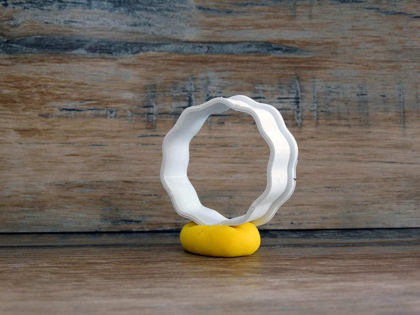 ELACE - Emporte-pièce Elégant rond patisserie, sablé, biscuit, pâte à sucre, pâte à modeler-Décoration gâteau-Fait maison-FR ELACE 3D