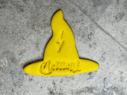 Emporte-pièce Harry Potter prénom personalisable Forme Choixpeau, biscuit, pate à sucre, pate à modele-Décoration gateau-Fait maison-FR ELACE