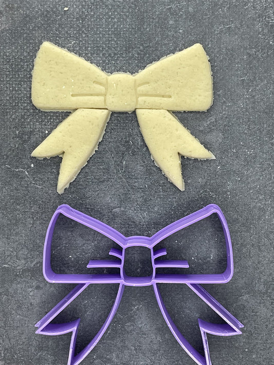 Emporte pièce Nœud ruban - Forme - pour la réalisaton de biscuit sablé, patisserie, pate à sucre -Décoration gateau-Fait maison- ELACE
