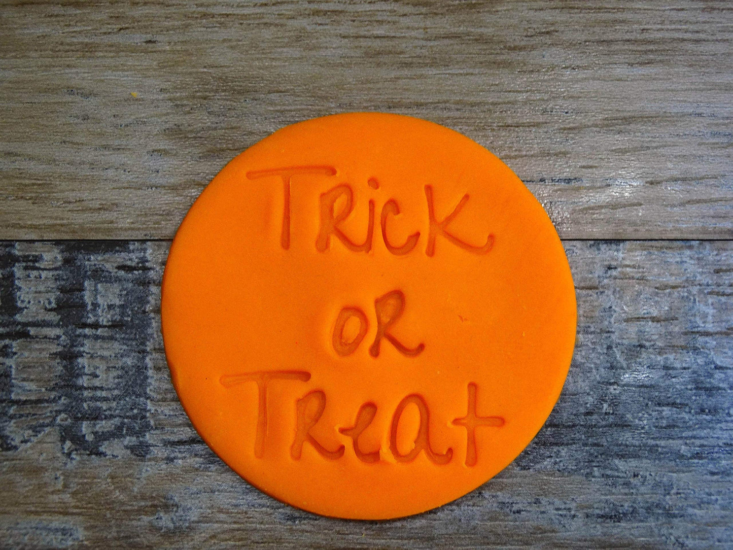 ELACE - Emporte-pièce thème HALLOWEEN motif TRICK OR TREAT pour la patisserie, sablé, biscuit, pâte à sucre, pâte à modeler-Décoration gâteau-Fait en France ELACE3D