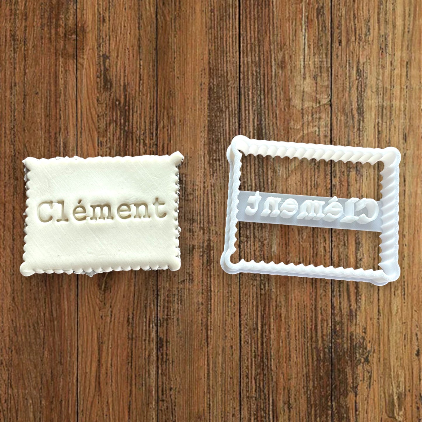 Emporte-pièce biscuit prénom à personnaliser - pâte à sucre, pâte à modeler-Décoration gâteau-Fait maison-France 3D