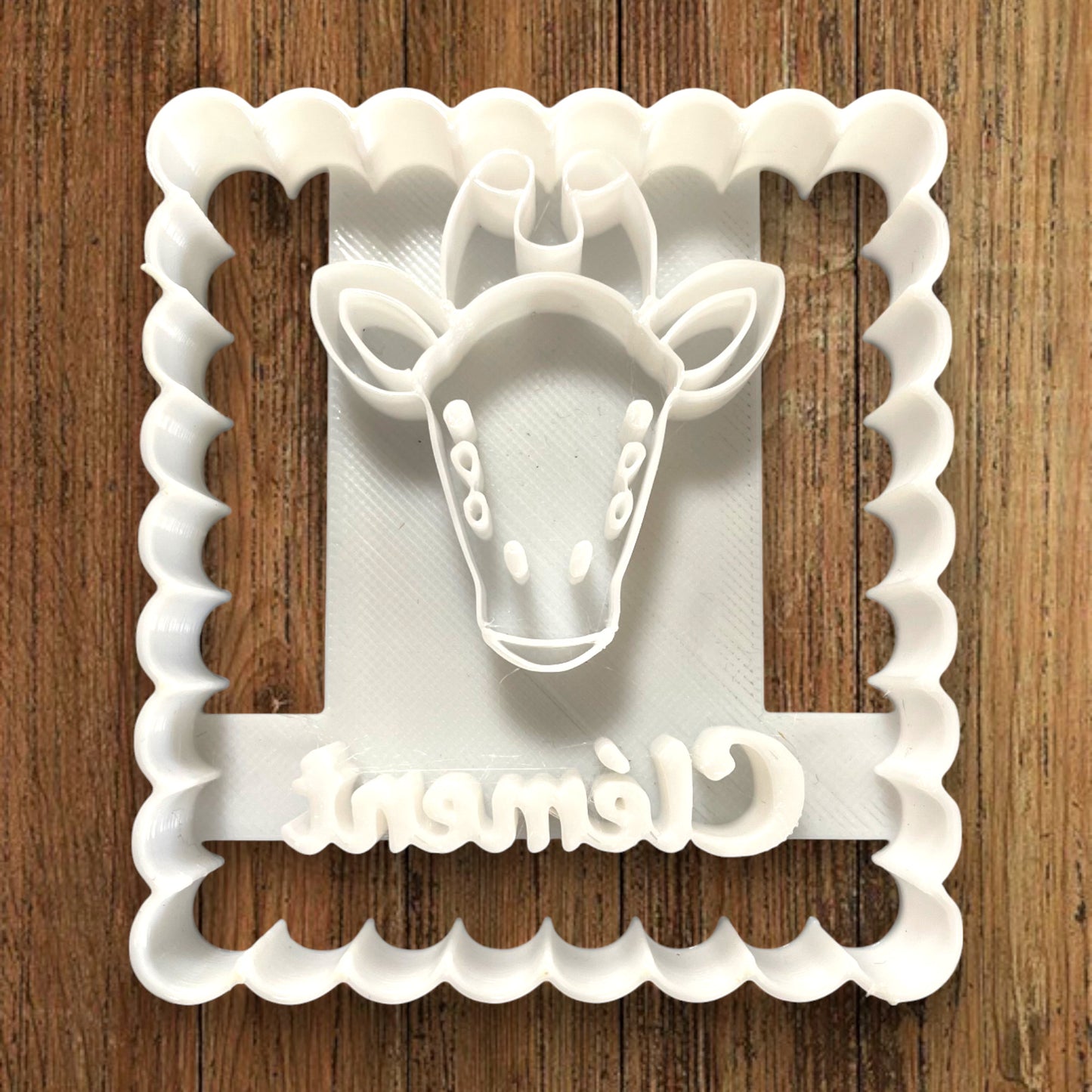 Emporte-pièce Animal Girafe à personnaliser dim 7x6.5cm - biscuits sablés pâte à modeler-Décoration gâteau-Fait maison-France 3D