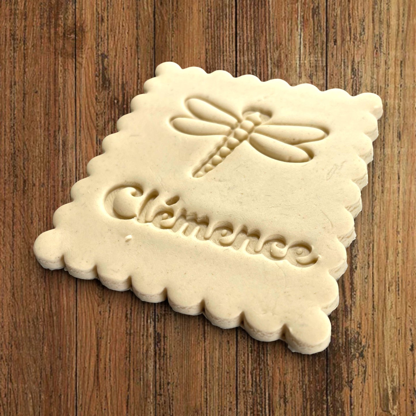Emporte-pièce Animal Libélulle à personnaliser dim 7x6.5cm - biscuits sablés pâte à modeler-Décoration gâteau-Fait maison-France 3D