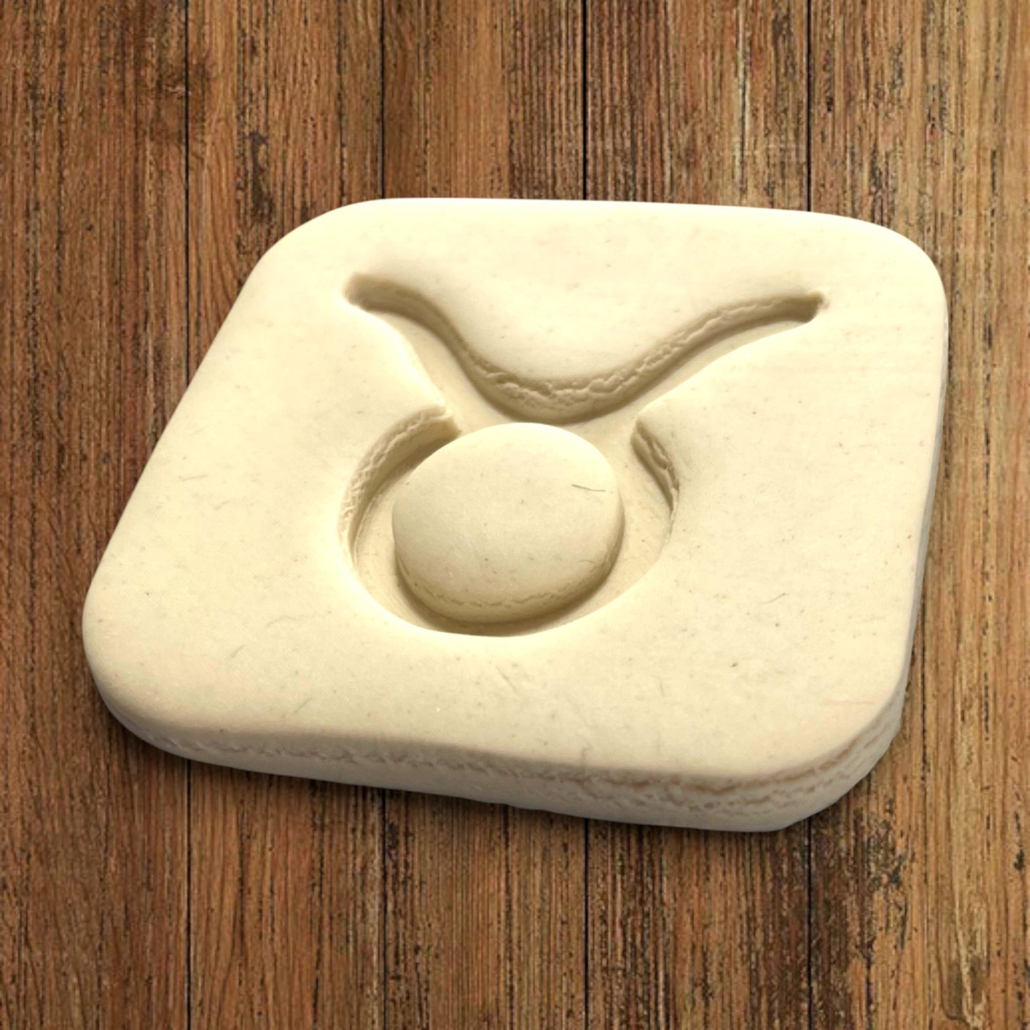 Emporte-pièce Signe Astrologie Taureau dim 5x5 cm - pour réalisation biscuits sablés -Décoration gâteau-Fait maison-France 3D