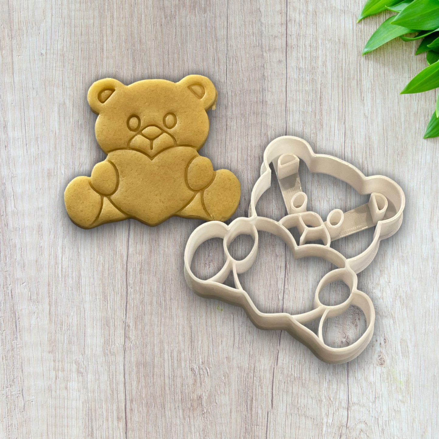 Emporte pièce Ourson coeur - Forme - pour la réalisaton de biscuit sablé, patisserie, pate à sucre -Décoration gateau-Fait maison- ELACE