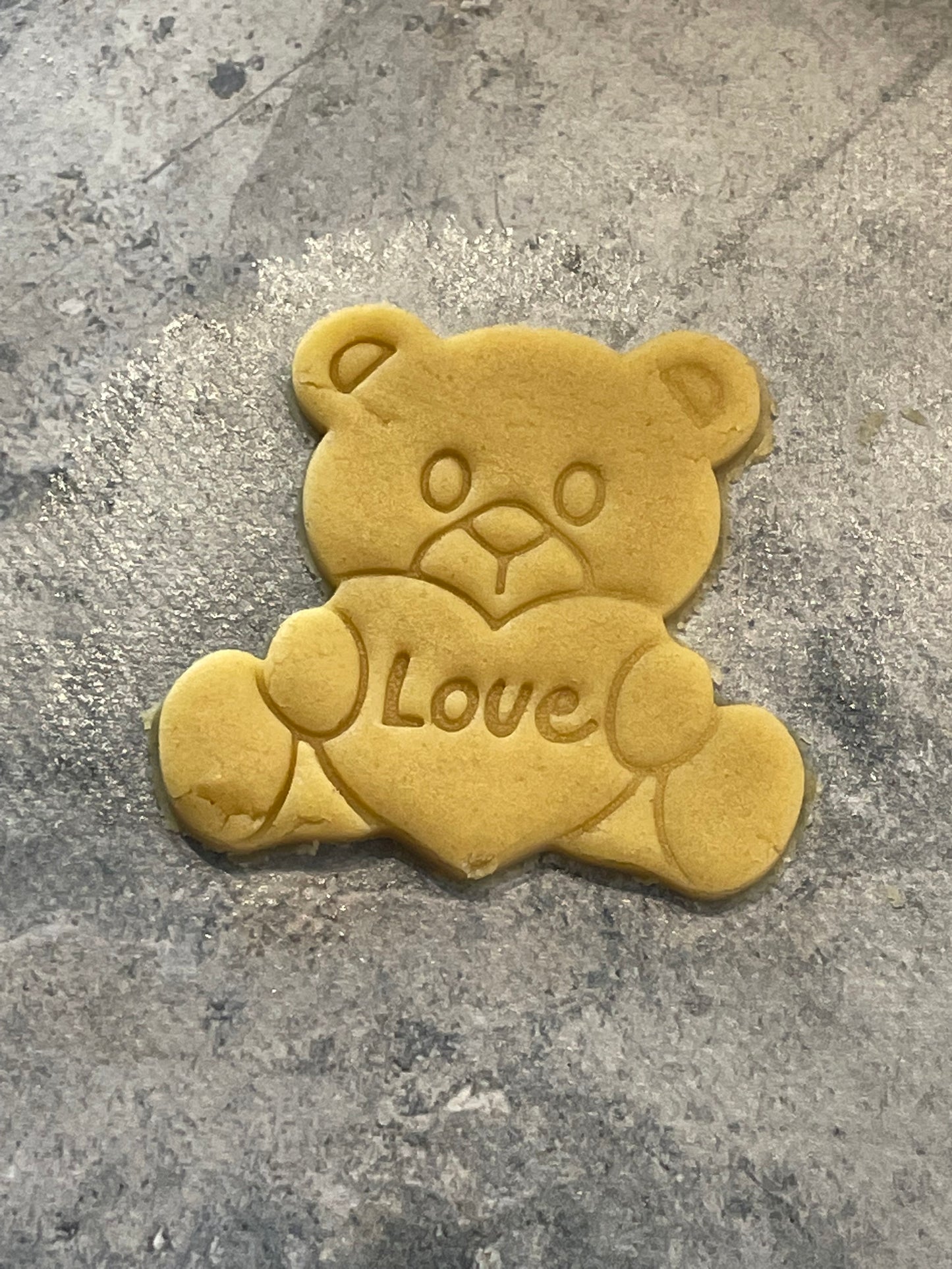 Emporte pièce Ourson coeur Love - Forme - pour la réalisaton de biscuit sablé, patisserie, pate à sucre -Décoration gateau-Fait maison- ELACE