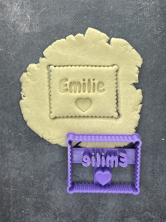 Emporte pièce -Biscuit prénom + motif coeur - Personnalisation - pour la réalisaton de biscuit sablé, patisserie, pate à sucre -Décoration gateau-Fait maison- ELACE